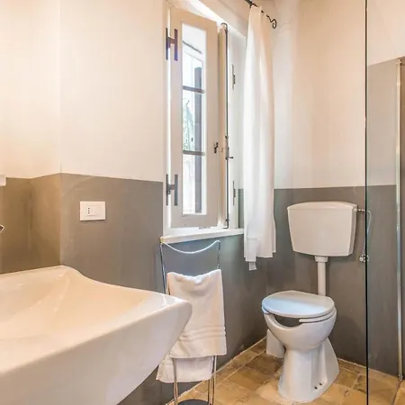 Villa Nucleo Serre Sleeps 10 Pool Wifi San Lorenzo in Campo